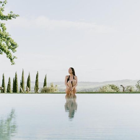 スカンサーノ Terenzi Hospitality & Wineヴィラ エクステリア 写真