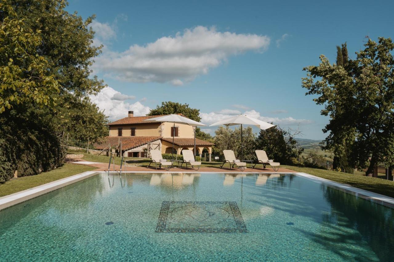 スカンサーノ Terenzi Hospitality & Wineヴィラ エクステリア 写真