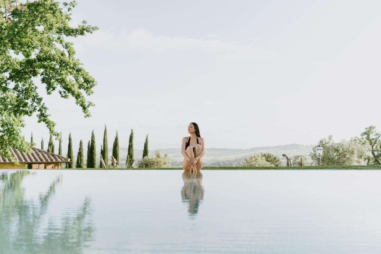 スカンサーノ Terenzi Hospitality & Wineヴィラ エクステリア 写真