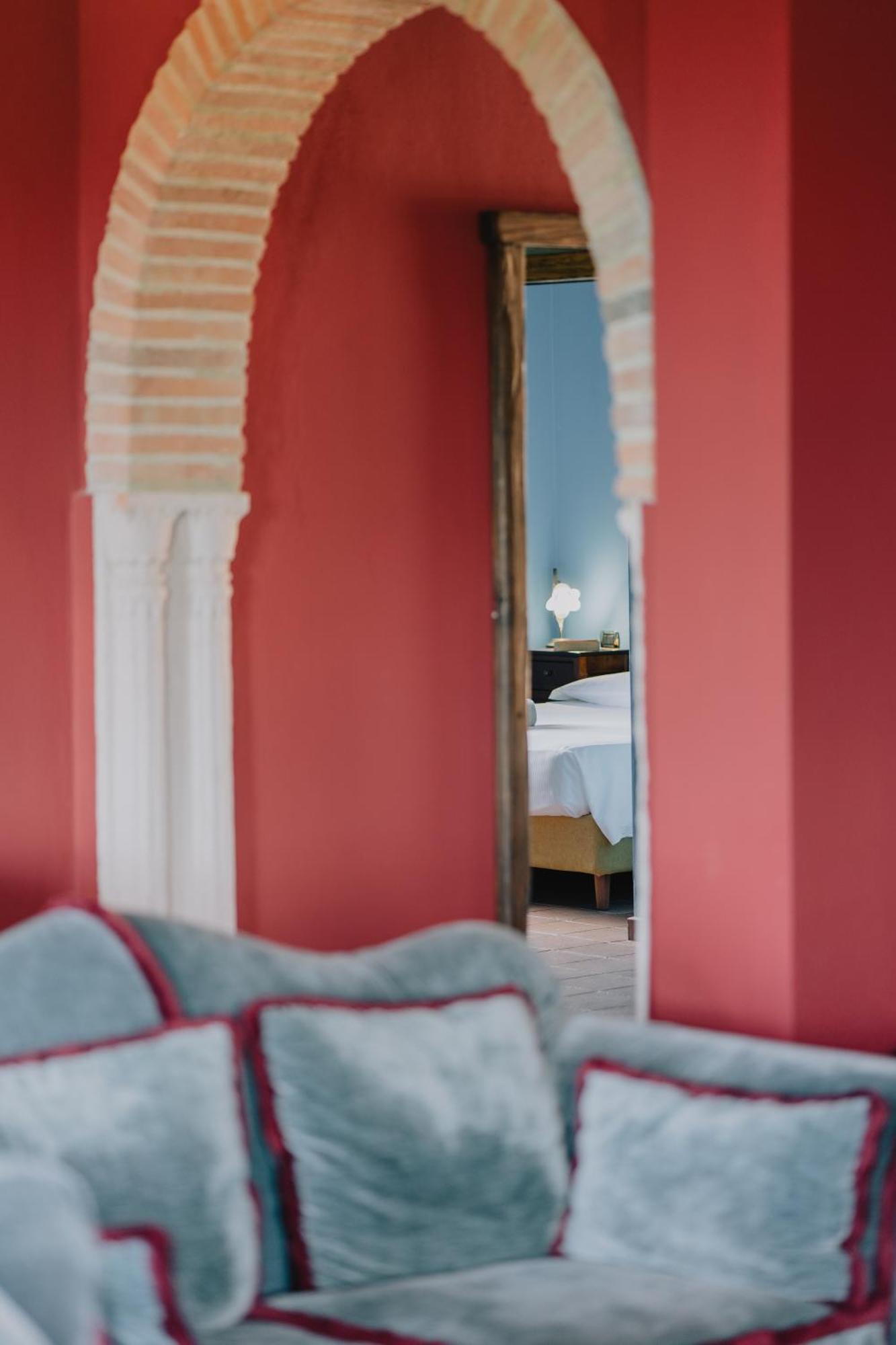スカンサーノ Terenzi Hospitality & Wineヴィラ 部屋 写真