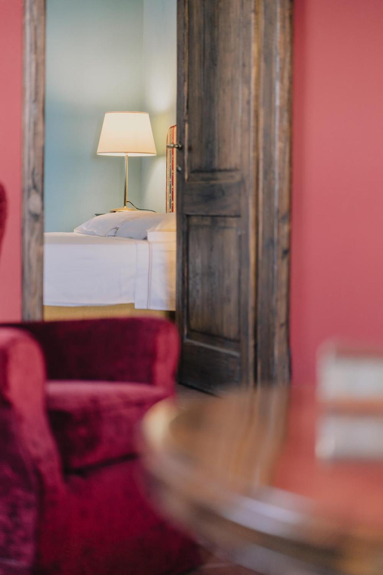 スカンサーノ Terenzi Hospitality & Wineヴィラ 部屋 写真